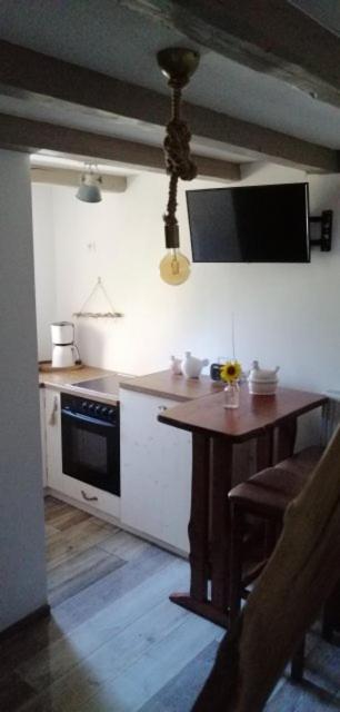Huehnerstaellchen Dumpelfeld Buitenkant foto